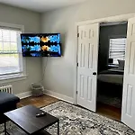 Newly Remodeled Home In The Heart Of Louisville