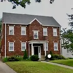 Newly Remodeled Home In The Heart Of Louisville