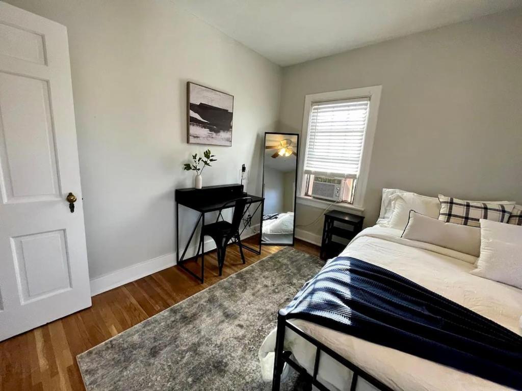 Newly Remodeled In The Heart Of